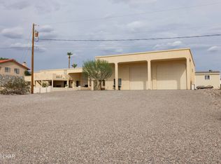 3006 Pepperwood Dr, Lake Havasu City, AZ 86404