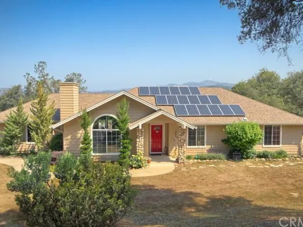 46631 W Longview Ln, Coarsegold, CA 93614