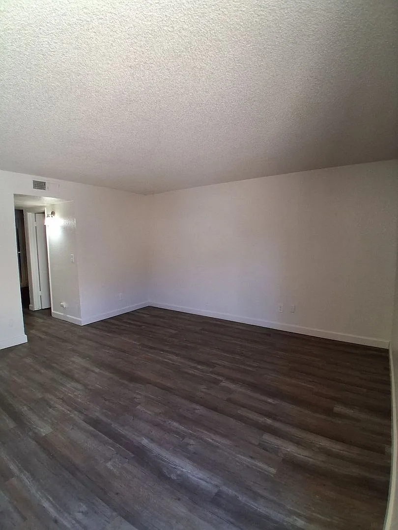 4841 E. Lane Ave. — Photo 2