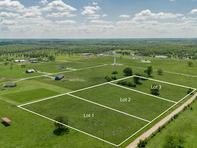 001 E 1400 Road, Stockton, MO, 65785