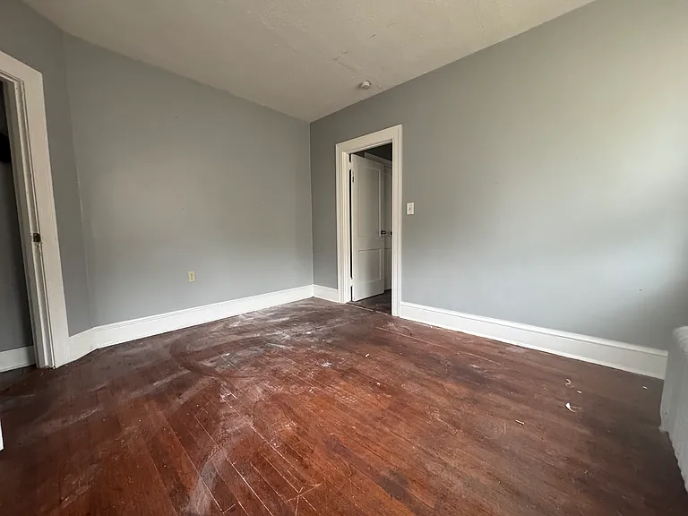 106 Rowe Ave #3N — Photo 7