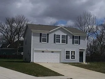 601 Sedgewick Ln photo 1