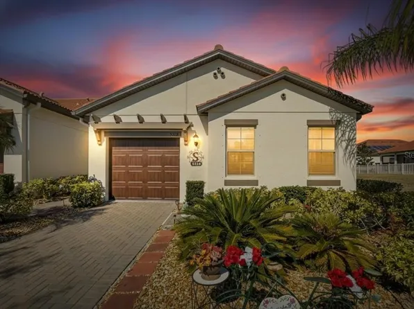 5328 Stoic Vale Dr, Wimauma, FL 33598