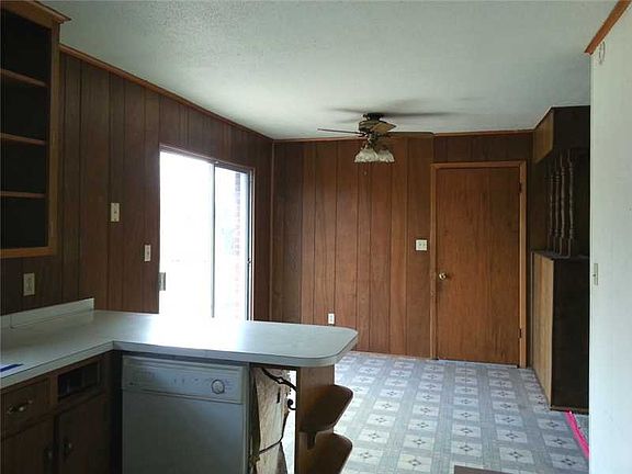 5th image of 1805 S Beth Dr