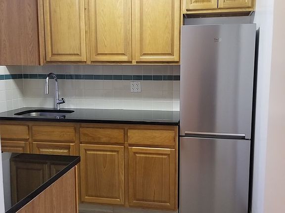 4th image of 4505 21st St