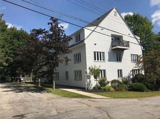 35 Summer St APT 12, Wiscasset, ME 04578