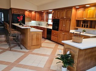 13870 Dowell Rd, Solomons, MD 20688