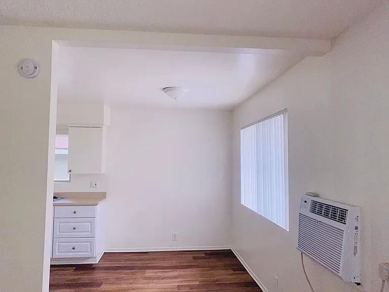 25250 Prospect Ave — Photo 20