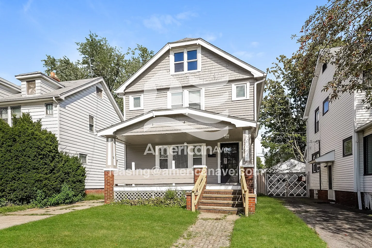 3463 W 128th St photo 1