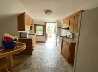 21 Brightridge Ave, East Providence, RI 02914