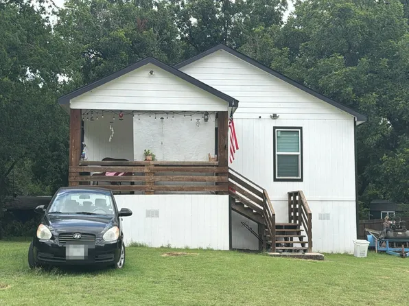 5602 Lake Granbury Trl, Granbury, TX 76048