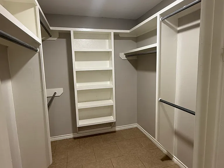 3317 Omega Dr — Photo 14