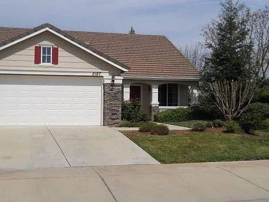 2187 Silverado Ave — Photo 1