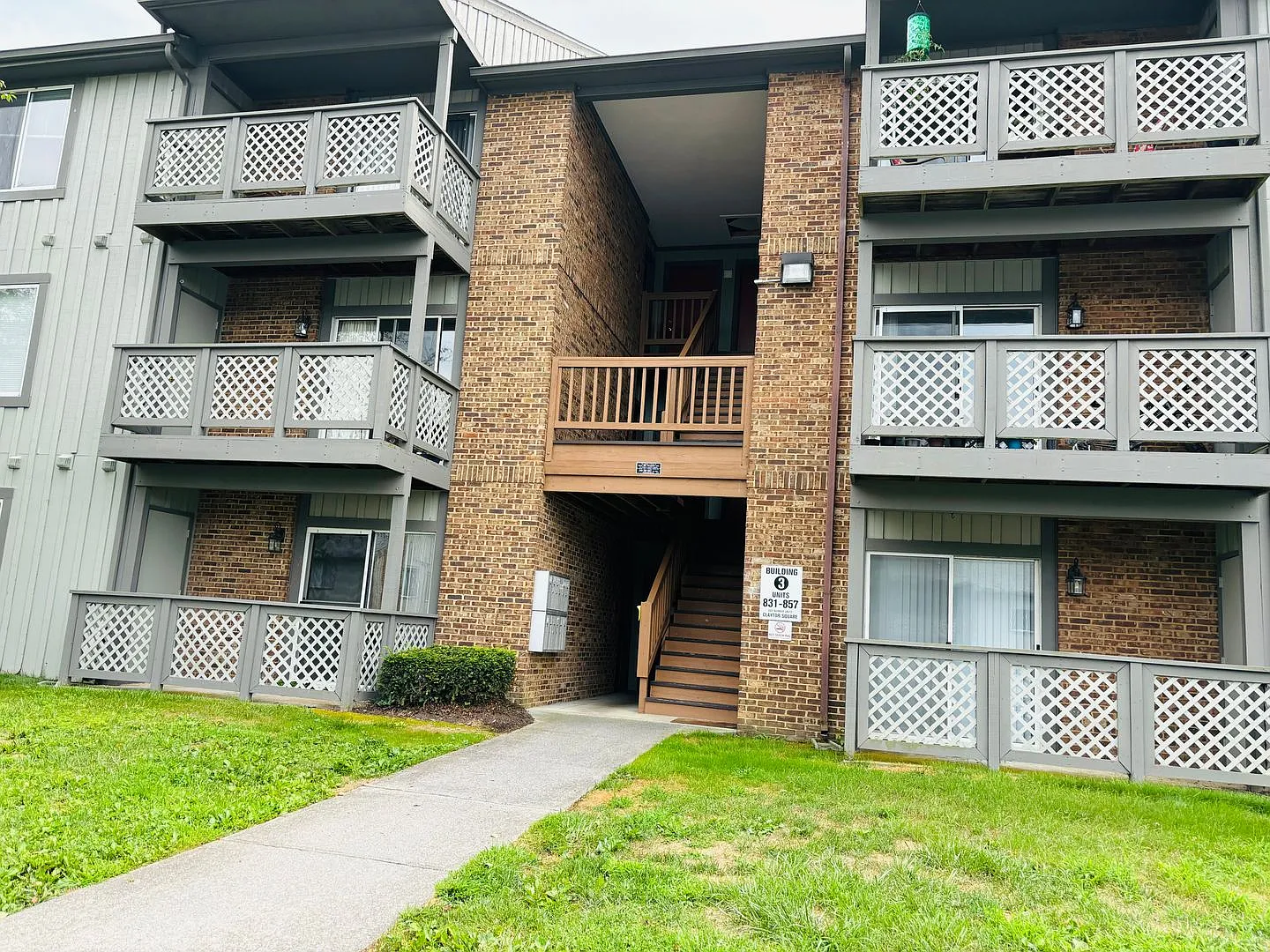 3 Bedroom 2 Bath Condo — Photo 2