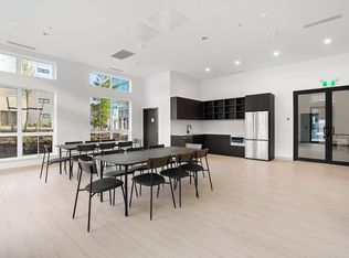 20055 84th Ave #103, Langley, BC V2Y1Z4