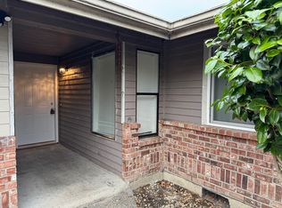 306 S 20th St #2, Mount Vernon, WA 98274