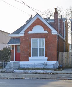 1018 E Jefferson St, Louisville, KY, 40206