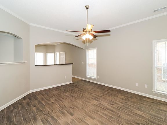 5th image of 2403 Lake Garden Dr #D