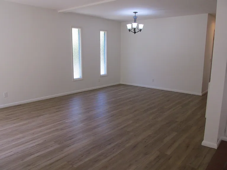 570 Peach St #26 — Photo 24