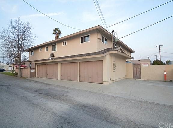 4th image of 1368 E Kingsley Ave