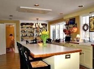 73 Lantern Ln, Cohasset, MA 02025