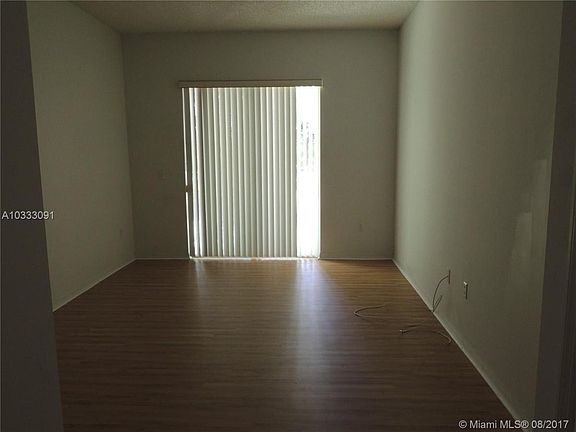 4th image of 2530 Dunwoodie Pl