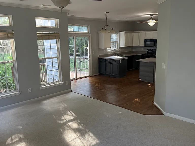 1614 Spandril Ln — Photo 10