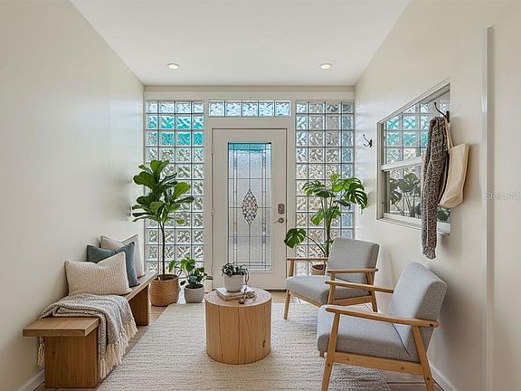 5th image of 1519 CHANDLER AVENUE