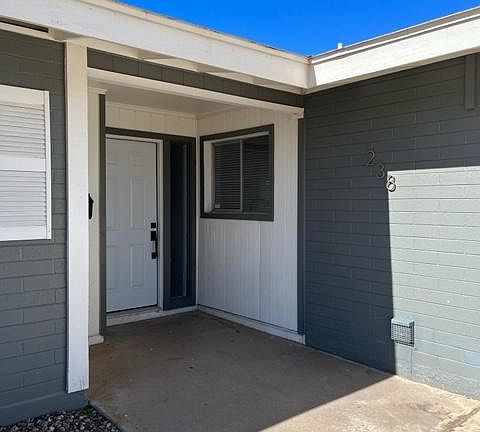 3rd image of 238 E Manhatton Dr