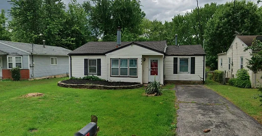 222 Sadonia Ave