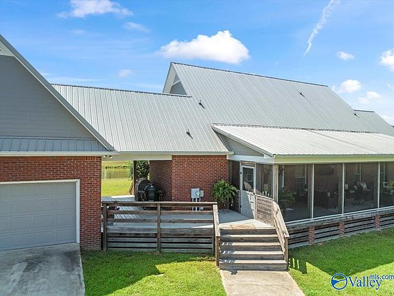 3rd image of 2431 County Road 1755