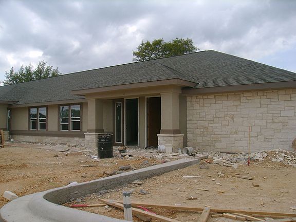 Grand Oaks Office Condo
