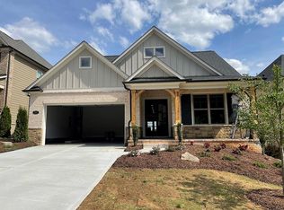 221 Wildcat Ridge Dr, Sugar Hill, GA 30518