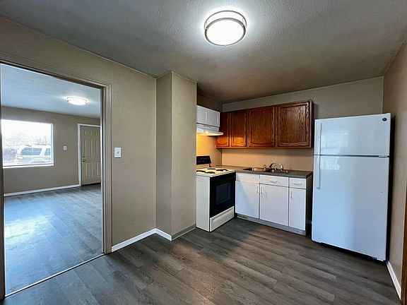 5th image of 914 S 7th St #914