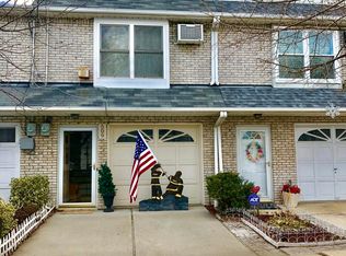 509 Laconia Ave, Staten Island, NY 10305