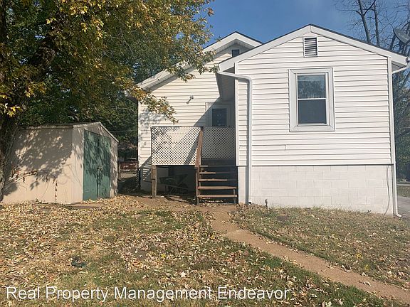 3rd image of 356 Midridge Dr