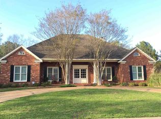 243 Sawbridge Dr, Ridgeland, MS 39157
