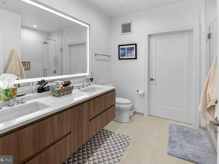 737 Swann Ave #310 — Photo 13