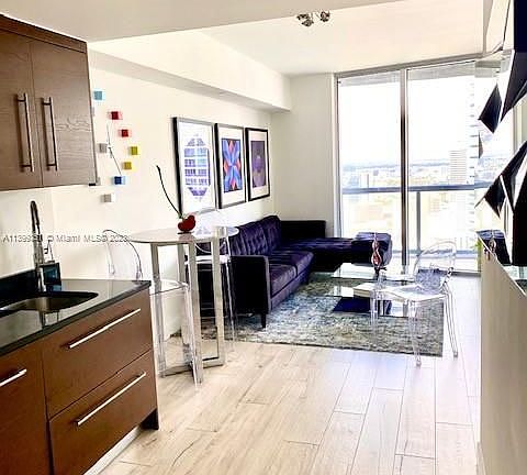5th image of 465 Brickell Ave APT 4304