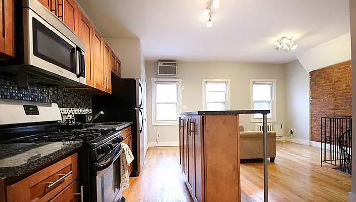 39 Bushwick Avenue #1R