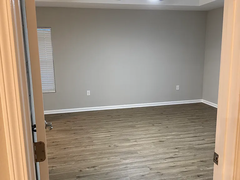 83408 Barkestone Ln #83408 — Photo 32