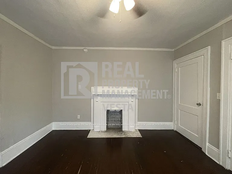 2409 Beech Ave — Photo 7