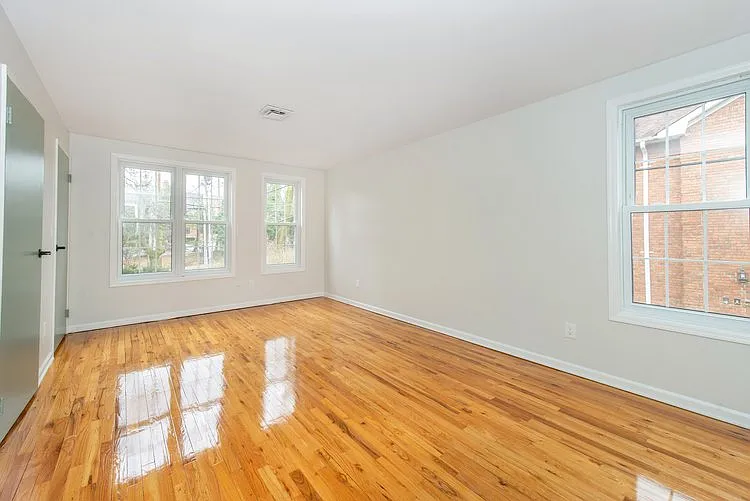 388 Morris Ave #1 — Photo 6