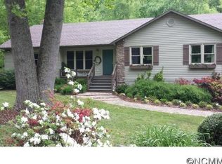 1227 Old Fort Rd, Fairview, NC 28730