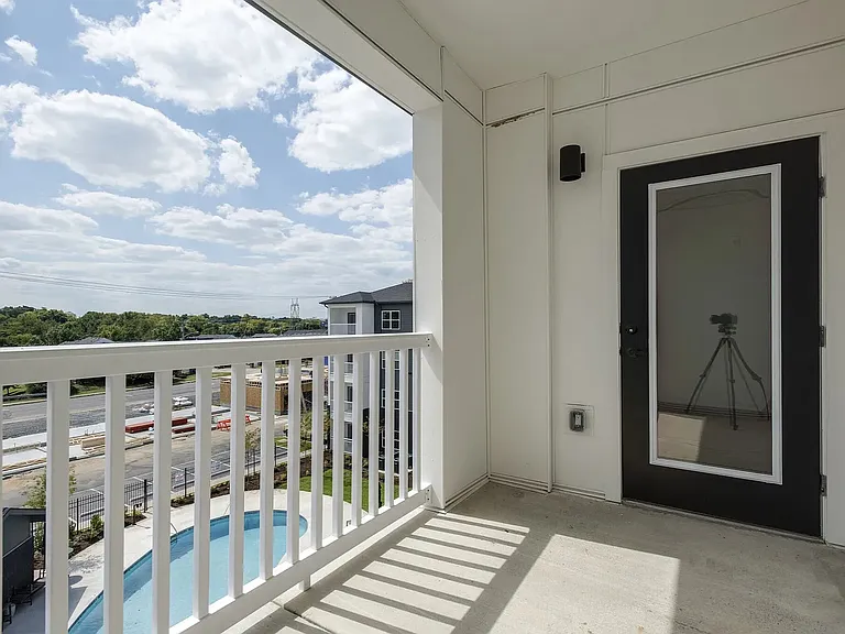 1540 Lebanon Pike #401 — Photo 3