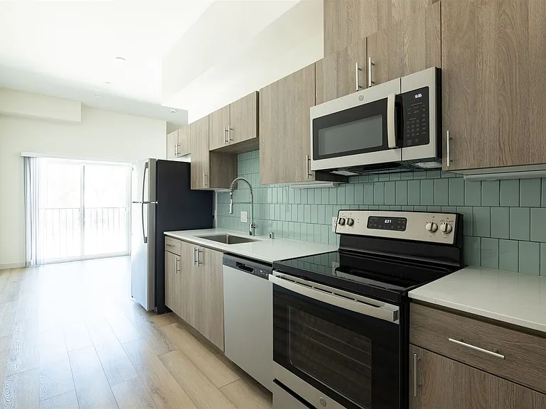 4233 Kansas Street — Photo 23