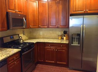 28 Azalea Dr, Old Bridge, NJ 08857