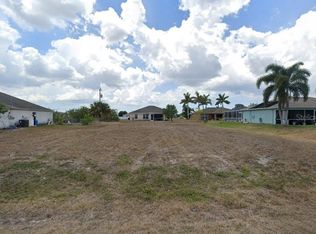 1122 NE 3rd Ave, Cape Coral, FL 33909