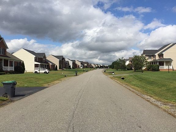 4th image of 11200 Katerina Dr S