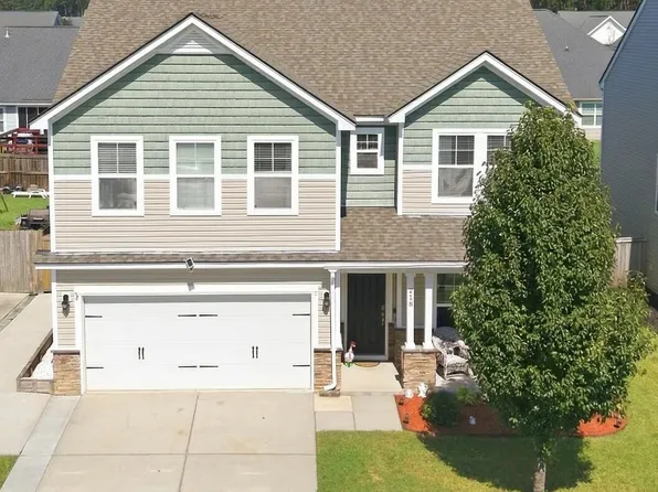 218 Topsaw Ln, Moncks Corner, SC 29461